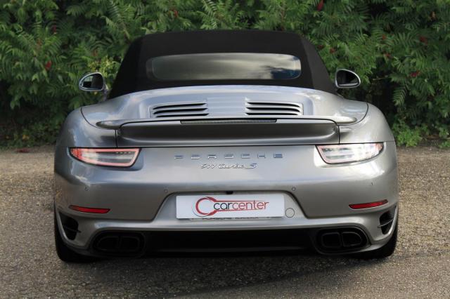 Porsche 911 image 6