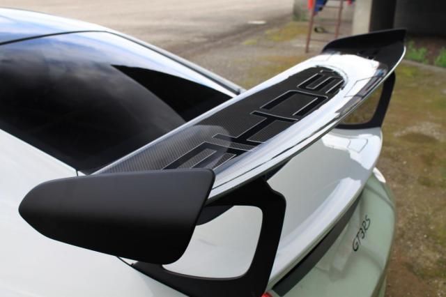 Porsche 911 image 5