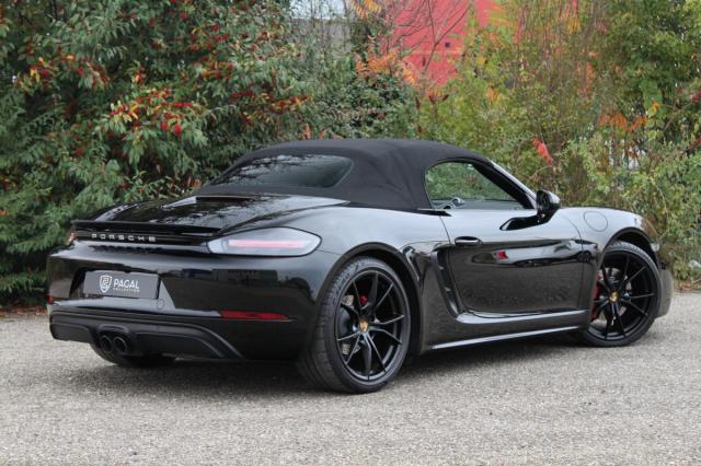 Porsche 718 image 7