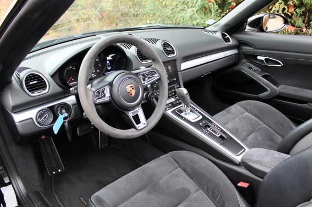 Porsche 718 image 9
