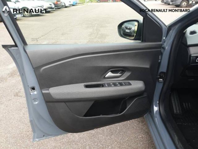 Dacia Sandero image 2