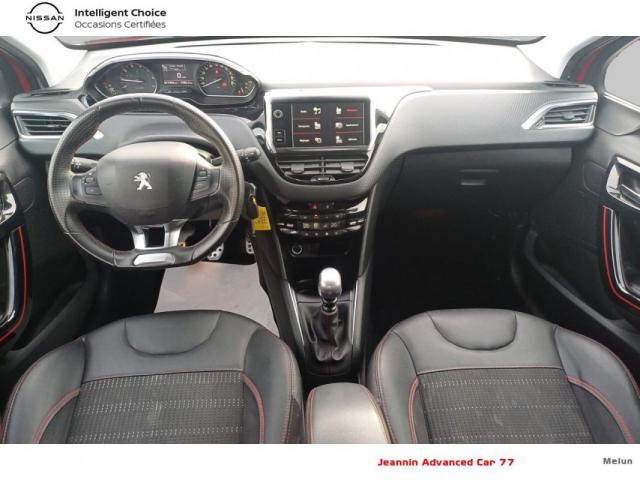 Peugeot 208 image 2