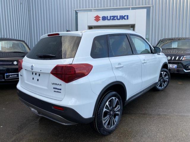 Suzuki Vitara image 5