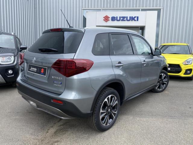 Suzuki Vitara image 7