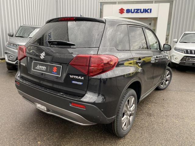 Suzuki Vitara image 3