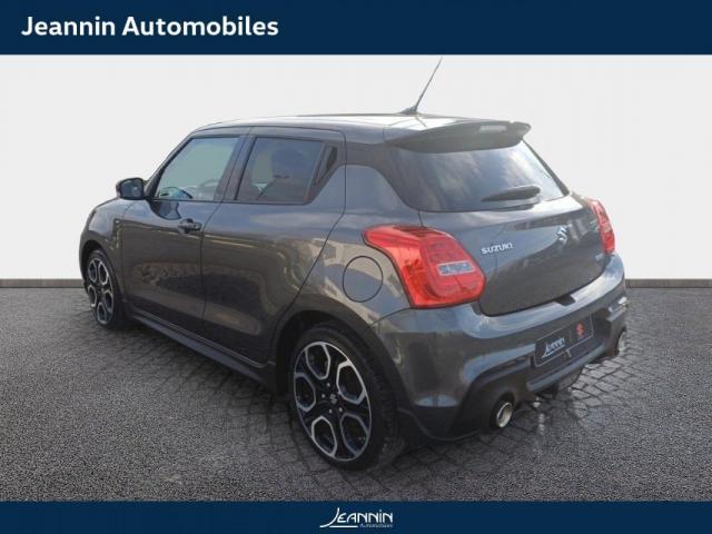 Suzuki Swift image 8