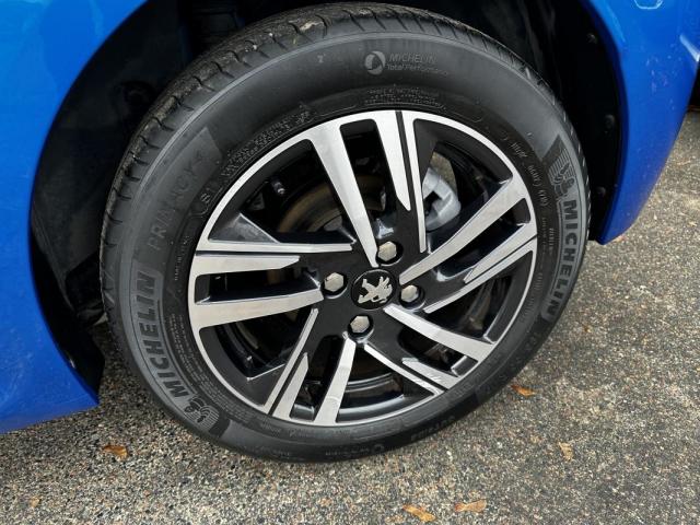 Peugeot 208 image 3