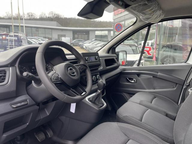 Nissan Primastar image 1