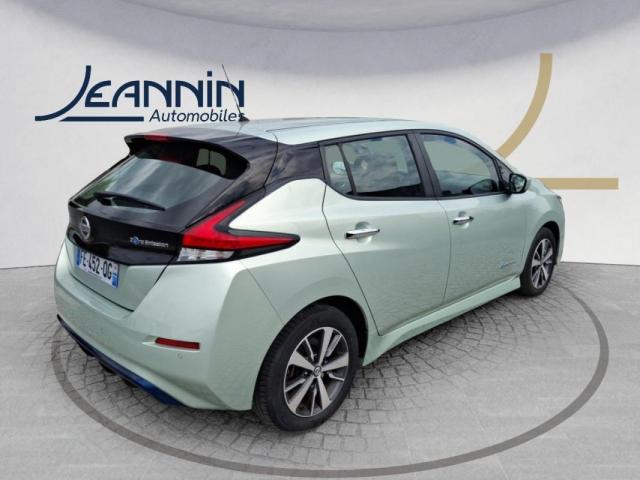 Nissan Leaf image 9