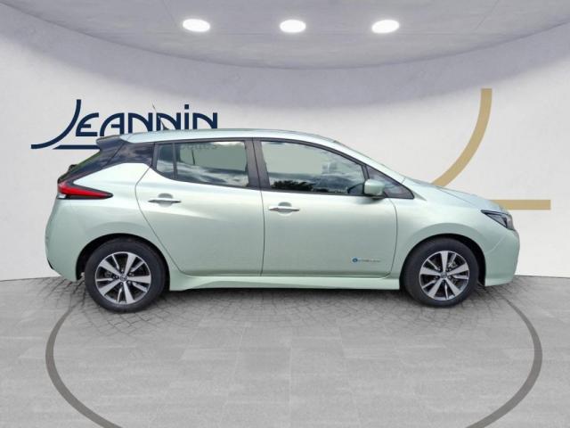 Nissan Leaf image 3