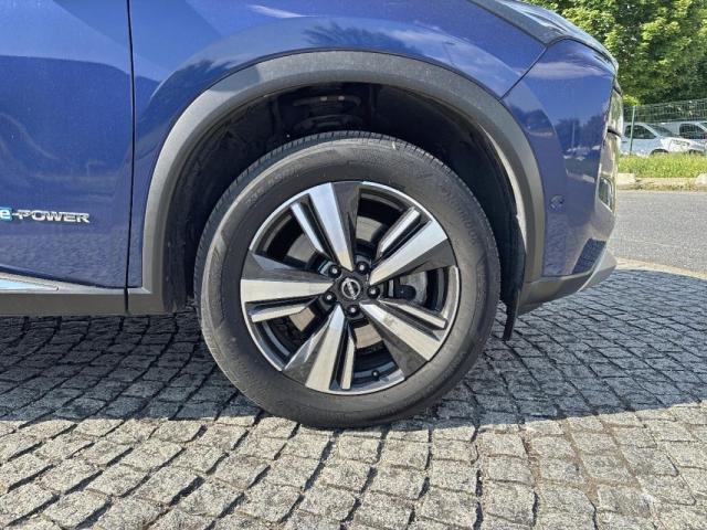 Nissan X-Trail image 2