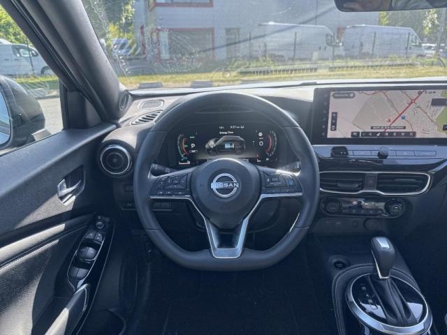 Nissan Juke image 7
