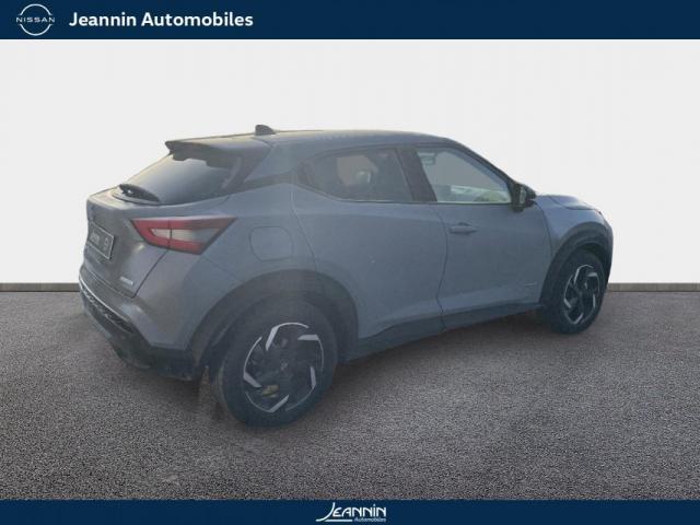 Nissan Juke image 8