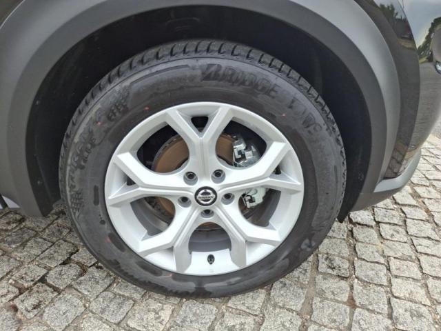 Nissan Juke image 9