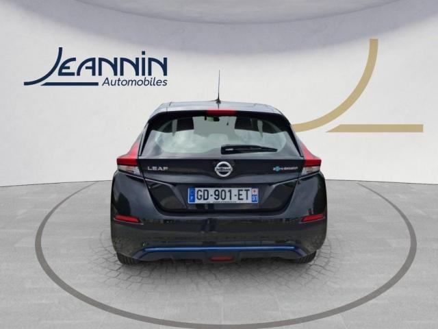 Nissan Leaf image 8