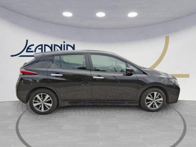Nissan Leaf image 1
