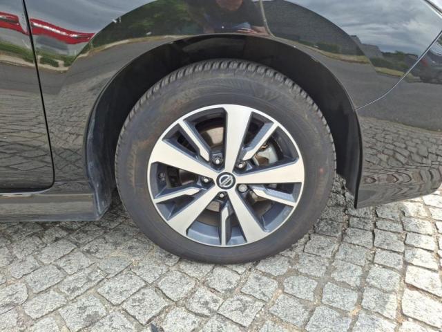Nissan Leaf image 7