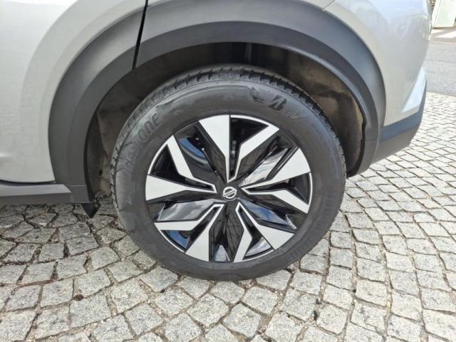 Nissan Juke image 9