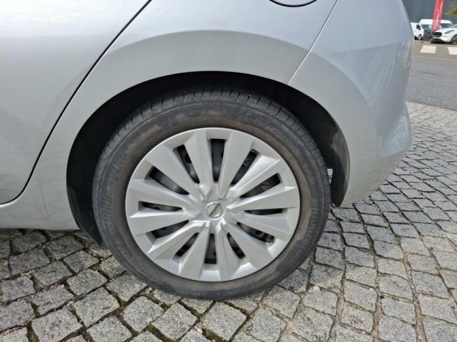 Nissan Micra image 9