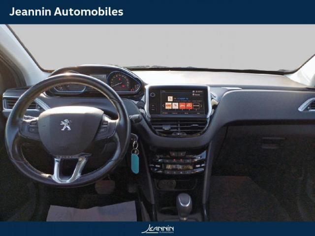 Peugeot 2008 image 8