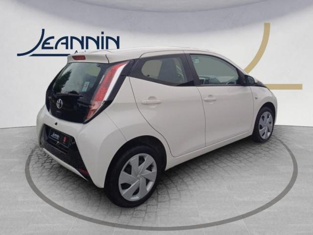 Toyota Aygo image 9