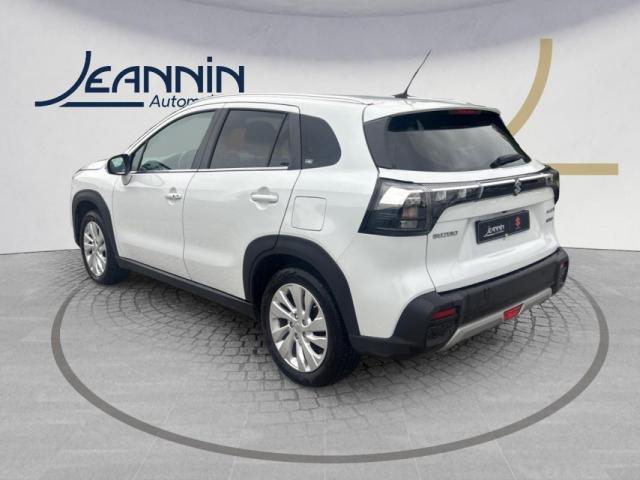 Suzuki S-Cross image 2