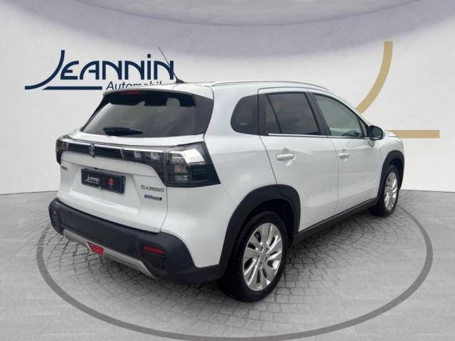 Suzuki S-Cross image 4