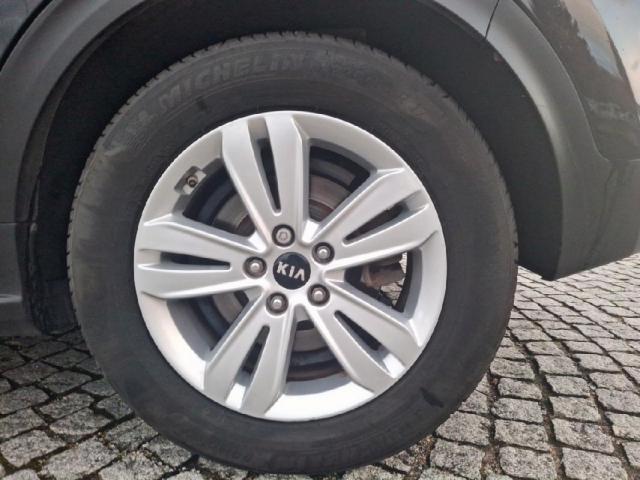 Kia Sportage image 8