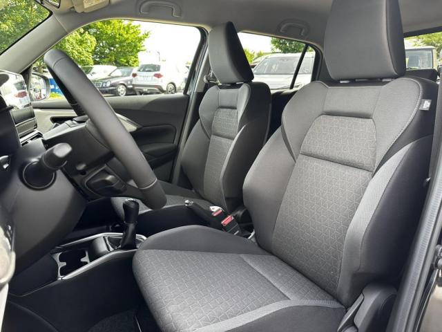 Suzuki Swift image 8