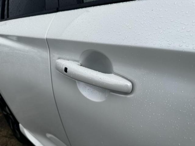 Suzuki Swift image 6