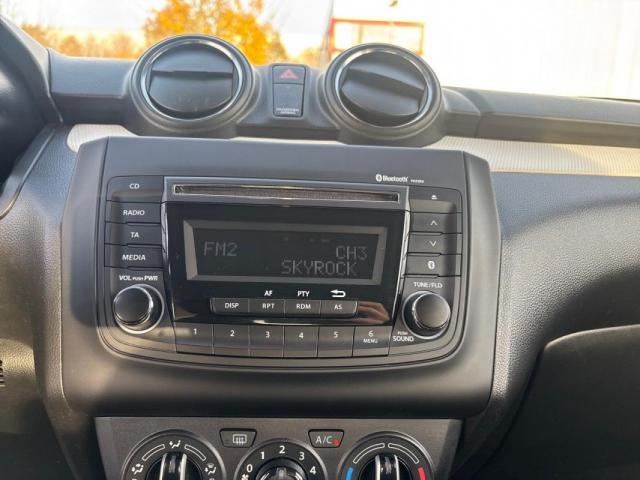 Suzuki Swift image 8