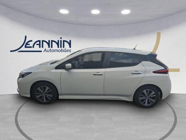 Nissan Leaf image 3
