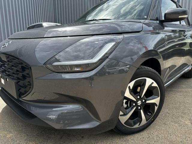 Suzuki Swift image 4