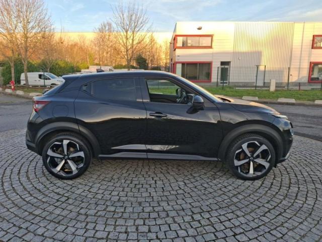 Nissan Juke image 9