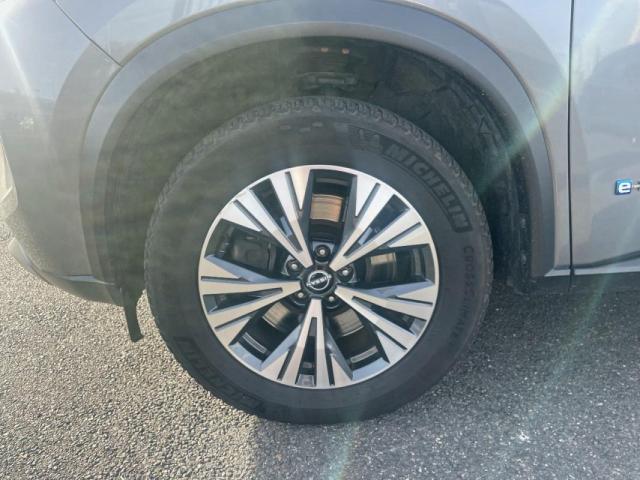 Nissan X-Trail image 1