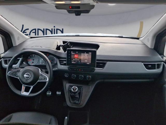 Nissan Townstar image 7