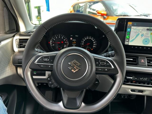 Suzuki Swift image 9