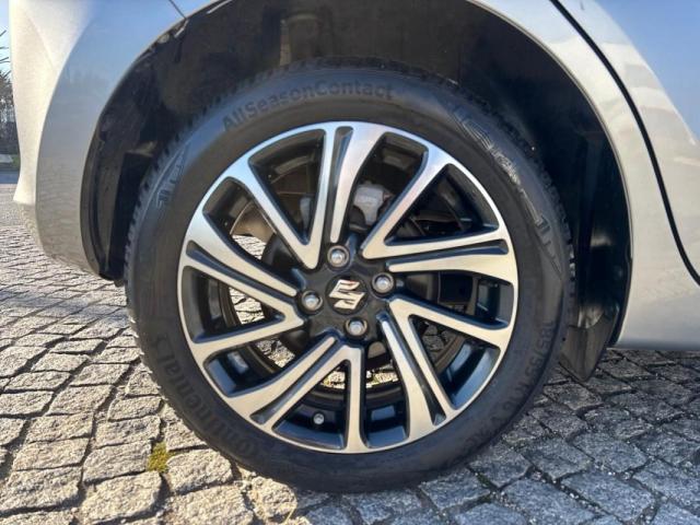 Suzuki Swift image 8