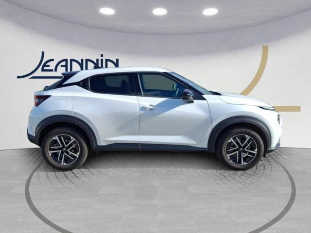 Nissan Juke image 8