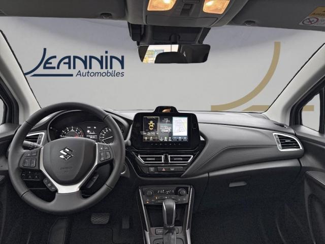 Suzuki S-Cross image 2