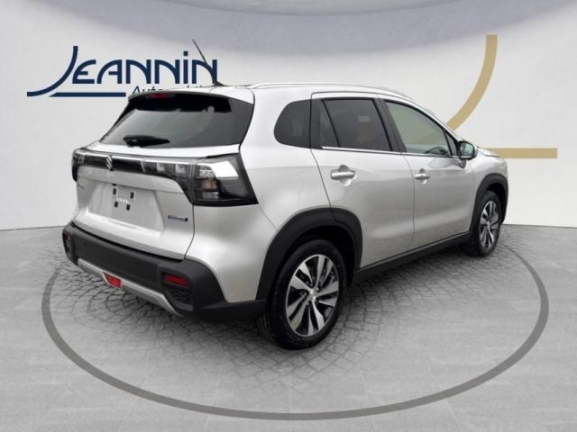 Suzuki S-Cross image 3