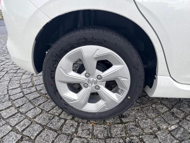 Suzuki Swift image 8