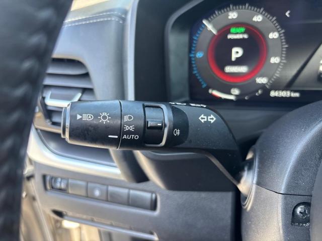 Nissan X-Trail image 2
