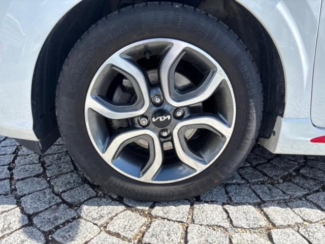 Kia Picanto image 9
