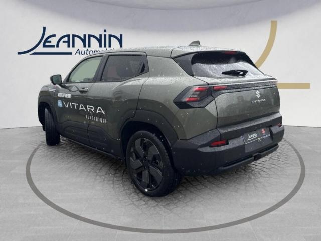 Suzuki Vitara image 2