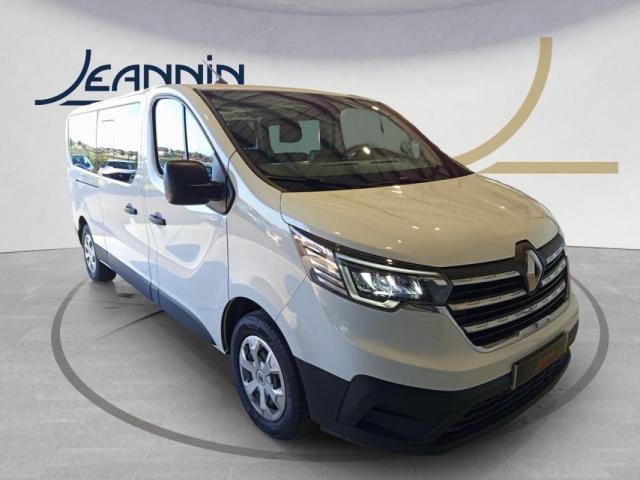 Renault Trafic image 8