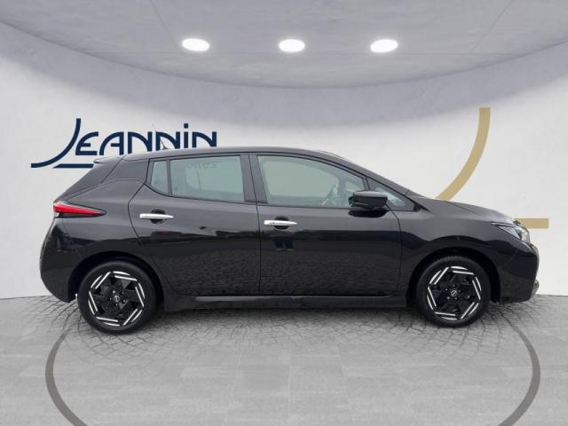 Nissan Leaf image 5