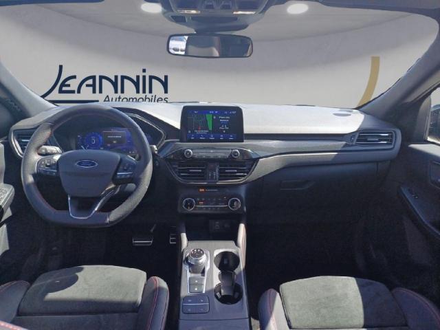 Ford Kuga image 9