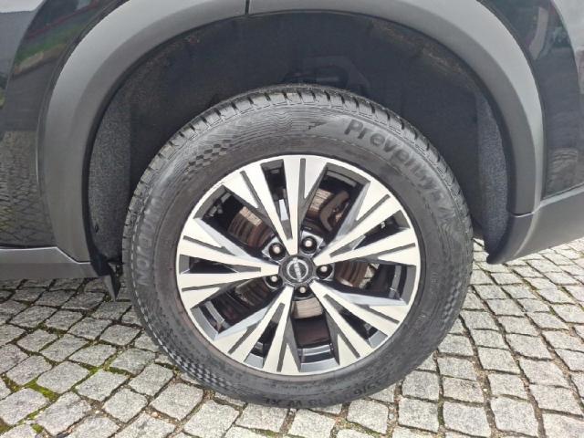 Nissan X-Trail image 1