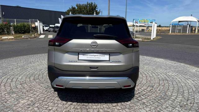 Nissan X-Trail image 1